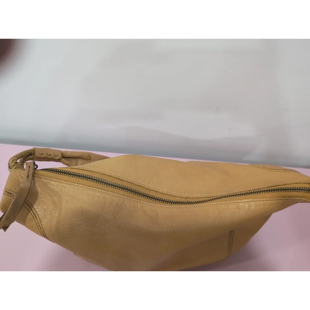 The Sak Sequoia Leather Hobo Shoulder Bag Purse Golden Tan Color